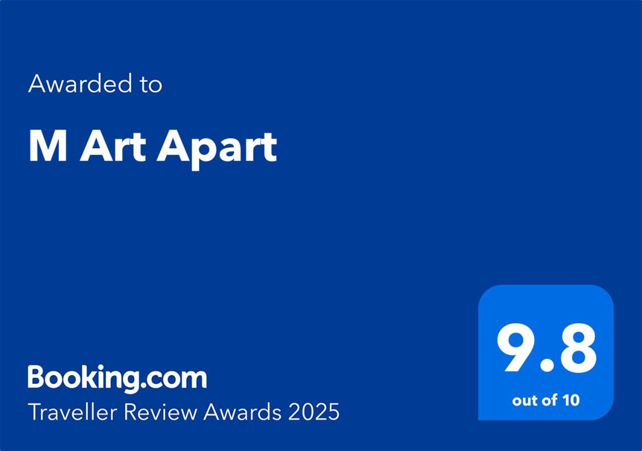 M Art